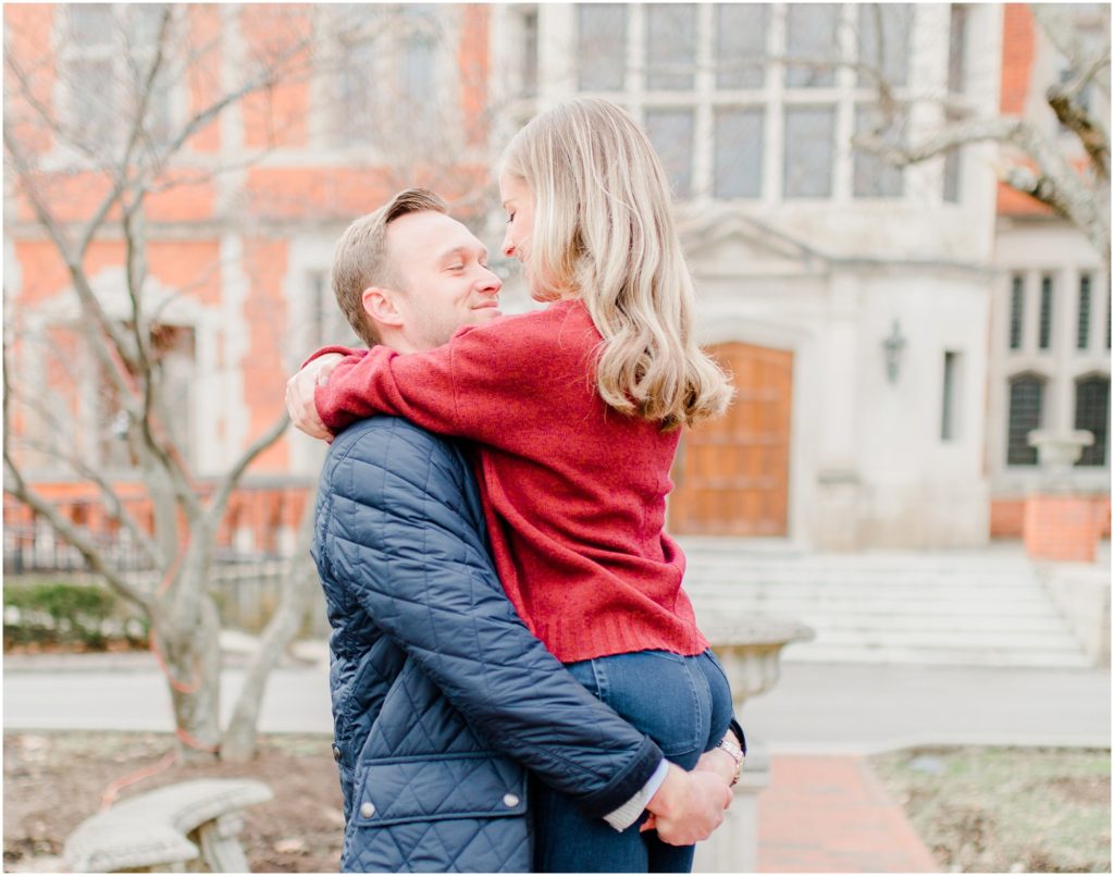 cozy winter engagement at Jeffery Mansion
